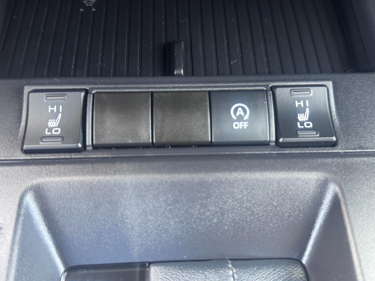 Toyota Corolla Cross XLE 2WD (Natl) 2026