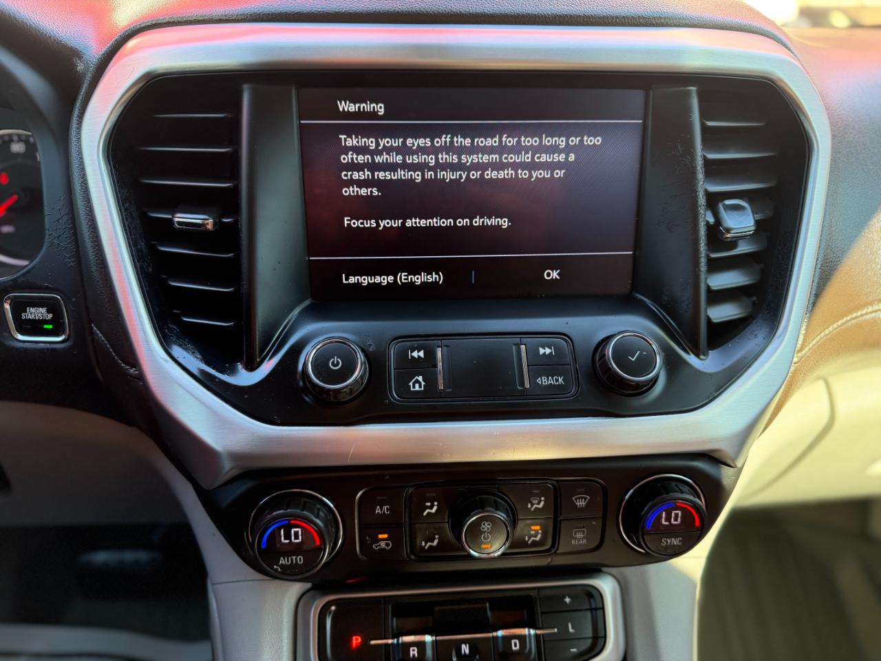 GMC Acadia FWD 4dr SLE 2020