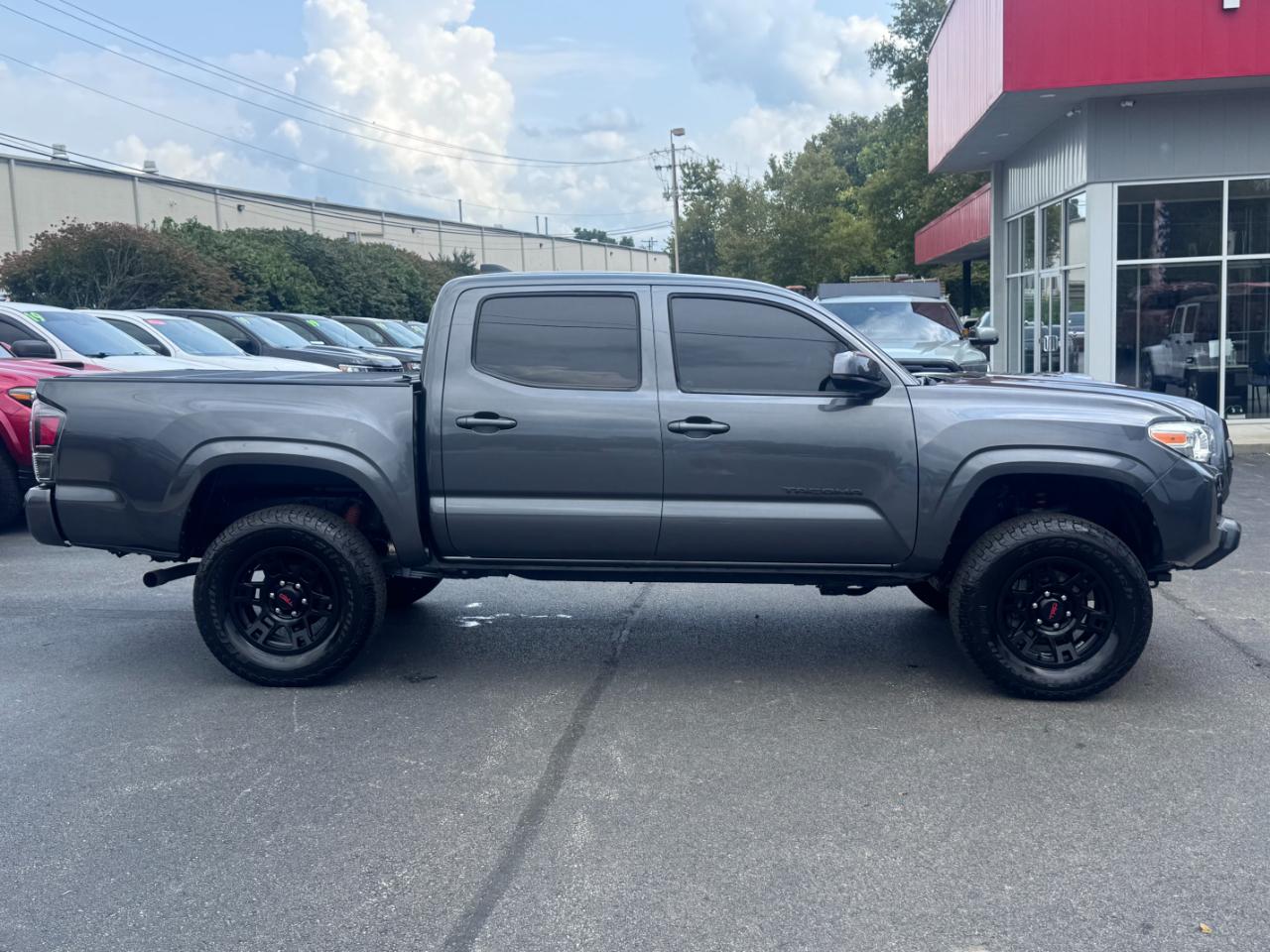 Toyota Tacoma 4WD SR5 Double Cab 5' Bed V6 AT (Natl) 2020