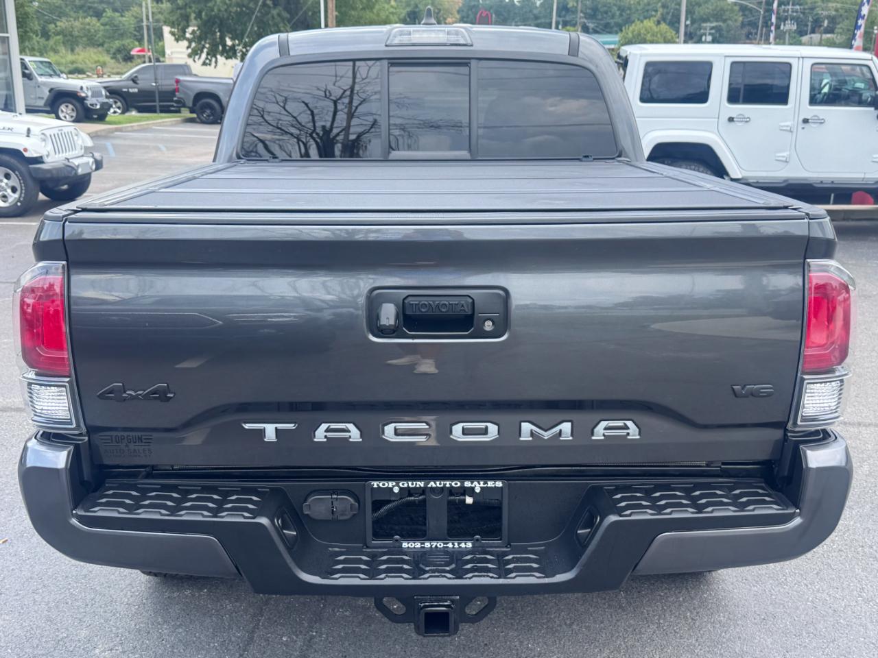 Toyota Tacoma 4WD SR5 Double Cab 5' Bed V6 AT (Natl) 2020