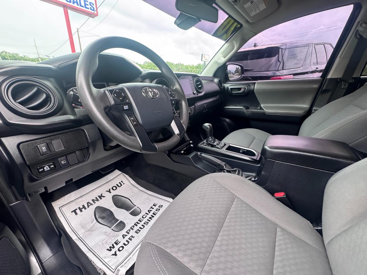 Toyota Tacoma 4WD SR5 Double Cab 5' Bed V6 AT (Natl) 2020