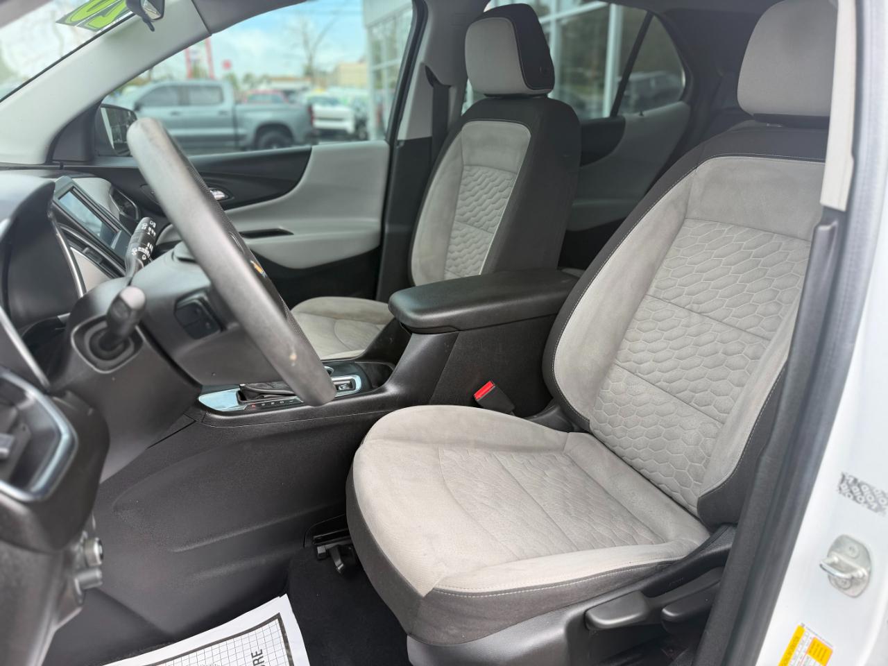 Chevrolet Equinox FWD 4dr LS w/1LS 2020