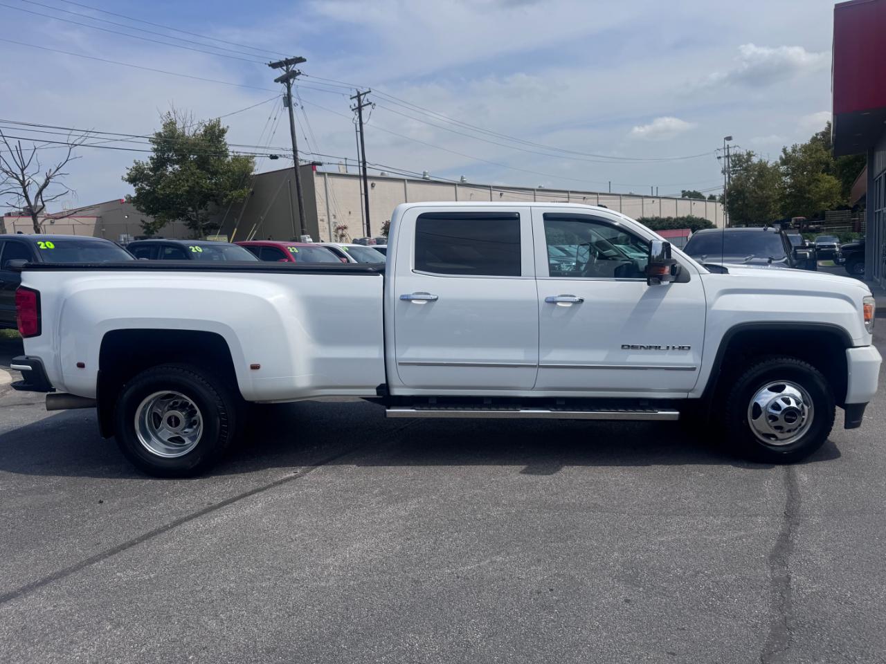 GMC Sierra 3500HD 4WD Crew Cab 167.7" Denali 2016