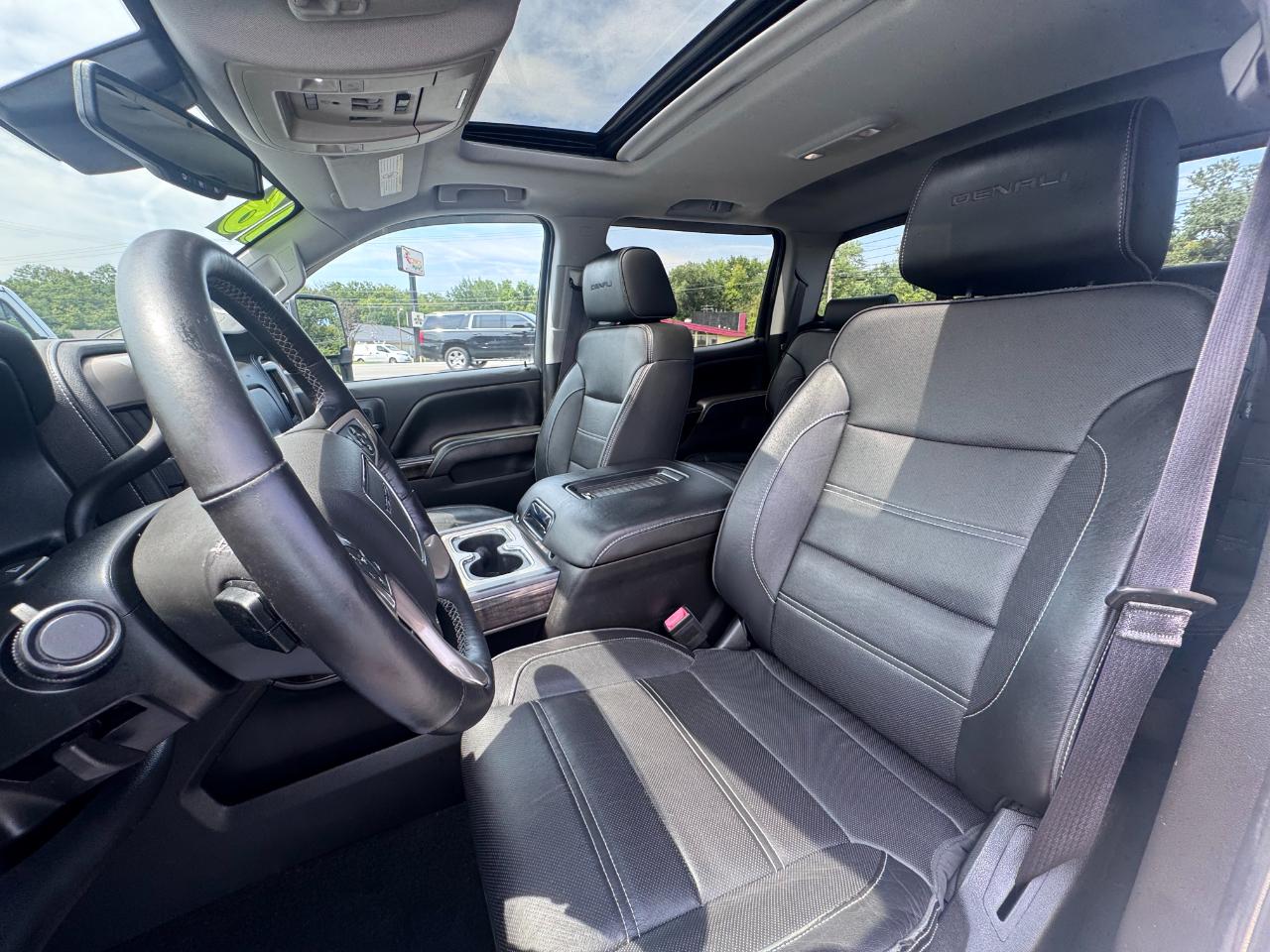 GMC Sierra 3500HD 4WD Crew Cab 167.7" Denali 2016