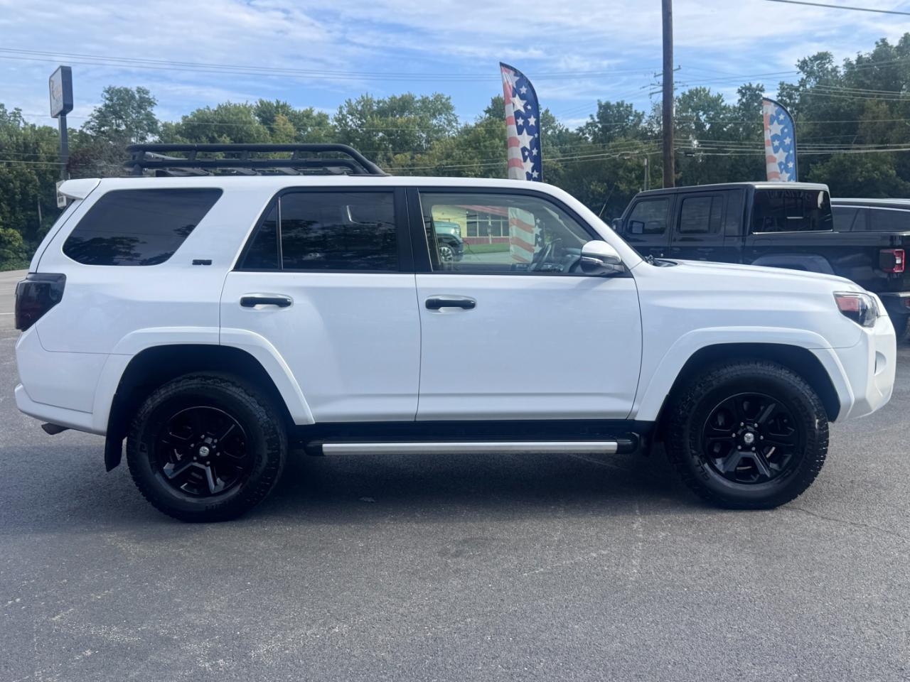 Toyota 4Runner SR5 4WD (Natl) 2018