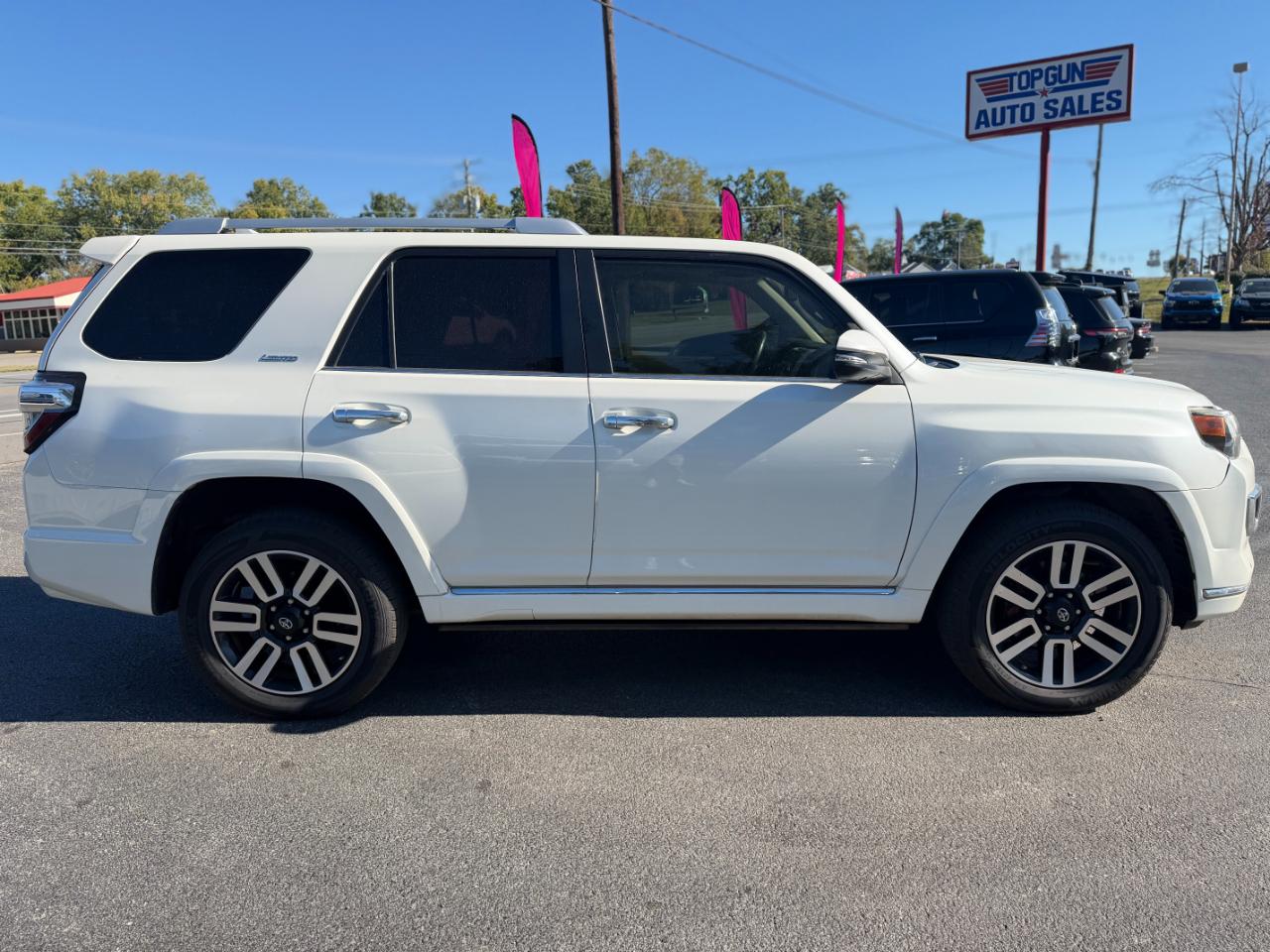 Toyota 4Runner SR5 4WD (Natl) 2018