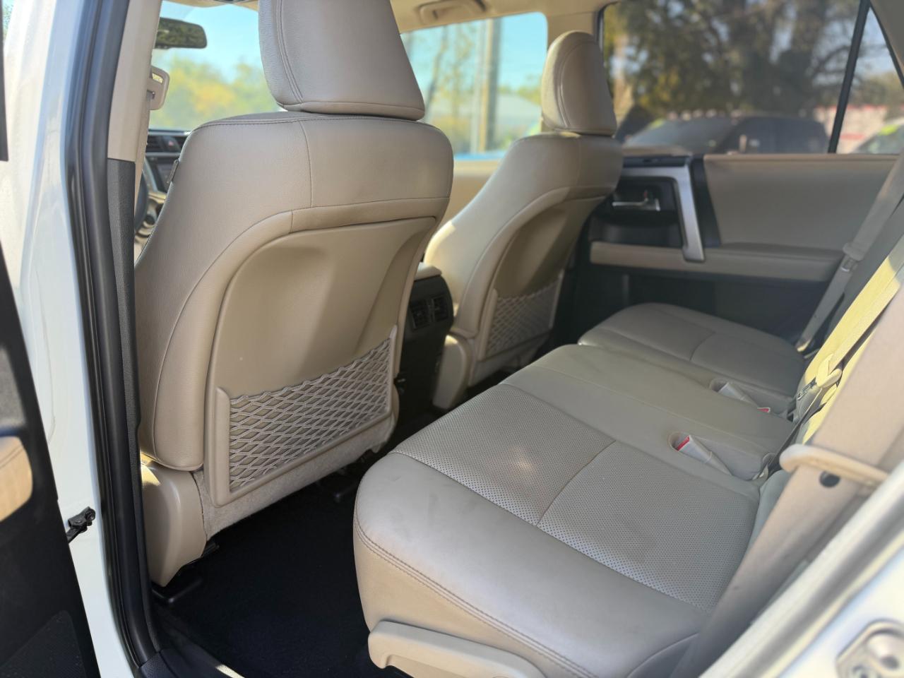 Toyota 4Runner SR5 4WD (Natl) 2018