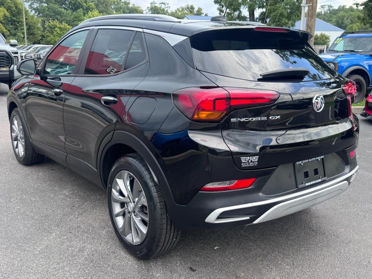Buick Encore GX FWD 4dr Select 2021