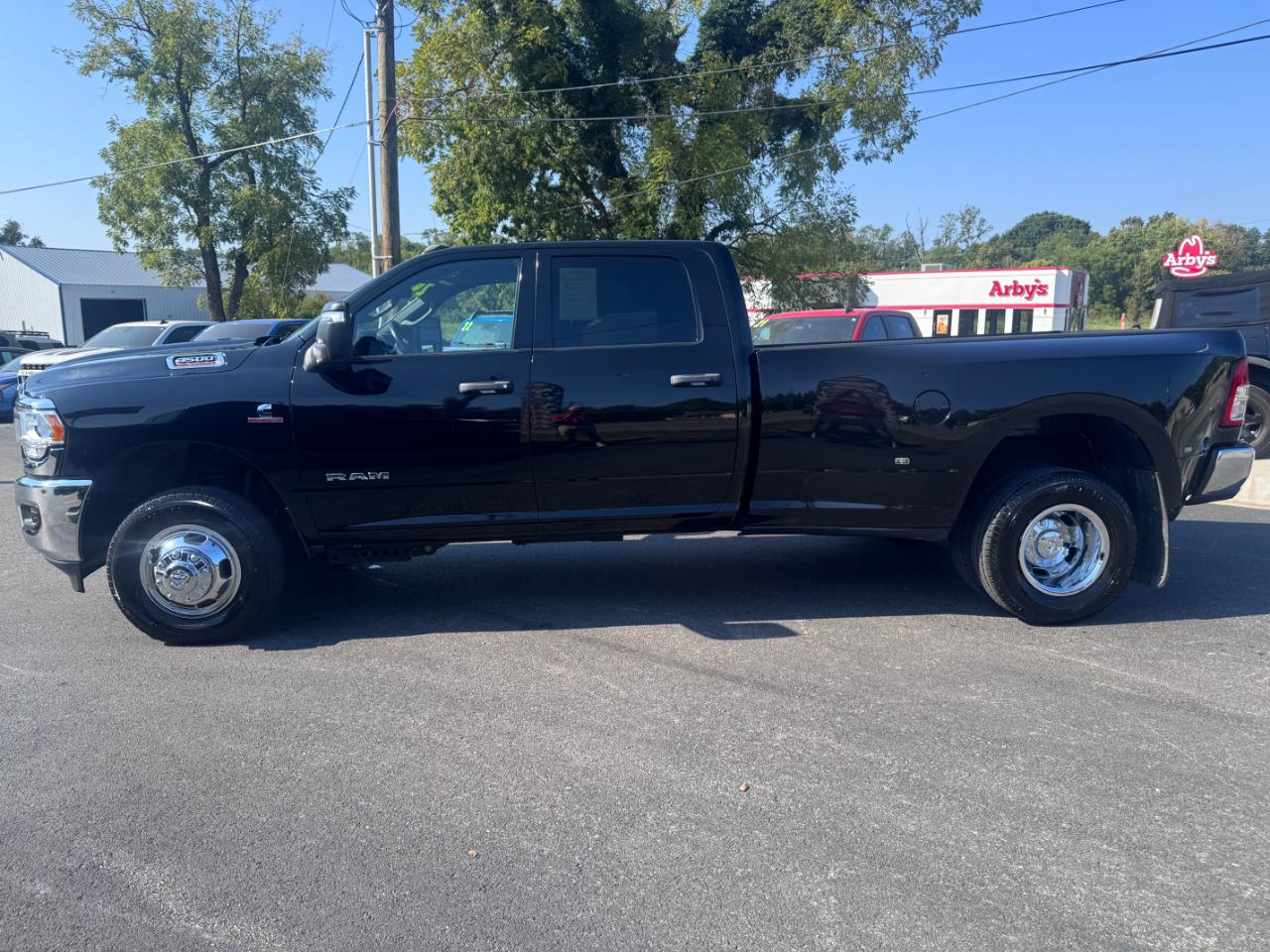 RAM 3500 Big Horn 4x4 Crew Cab 8' Box 2024