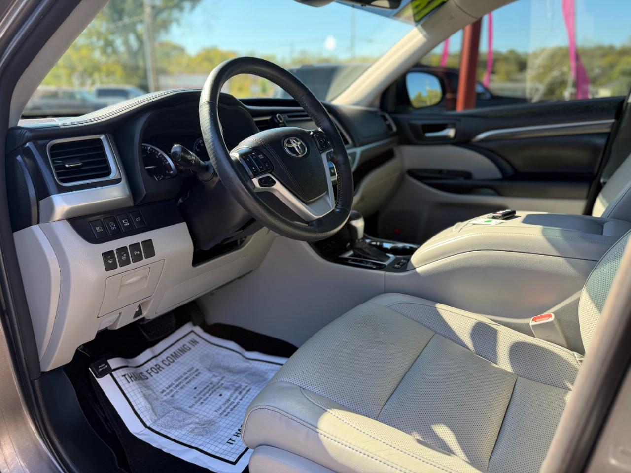 Toyota Highlander Limited V6 AWD (Natl) 2018