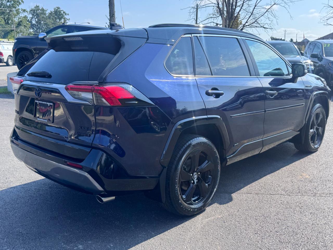 Toyota RAV4 Hybrid XSE AWD (Natl) 2019