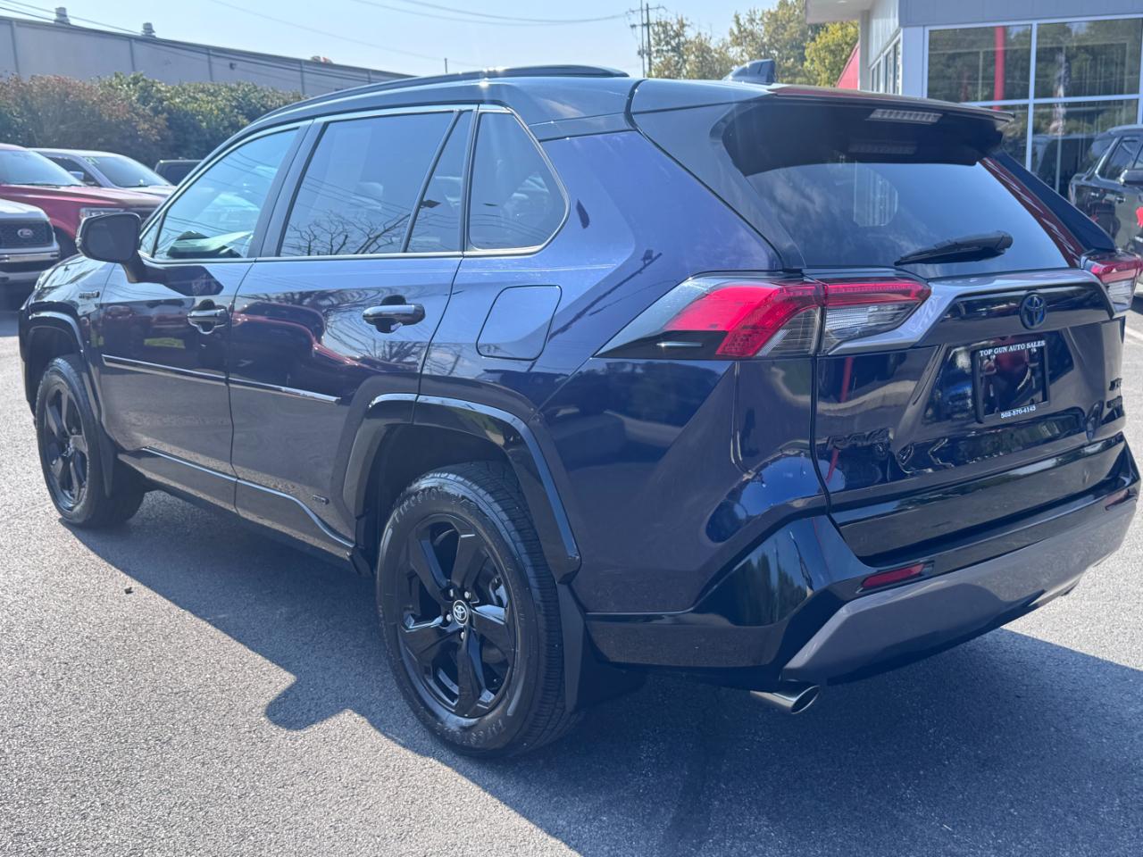 Toyota RAV4 Hybrid XSE AWD (Natl) 2019