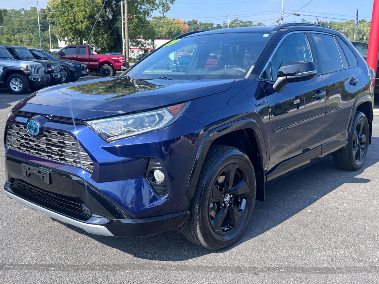 Toyota RAV4 Hybrid XSE AWD (Natl) 2019