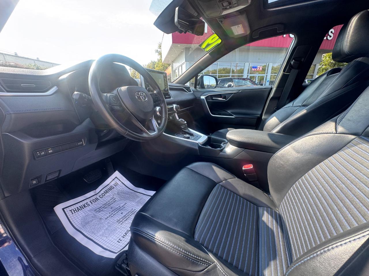 Toyota RAV4 Hybrid XSE AWD (Natl) 2019