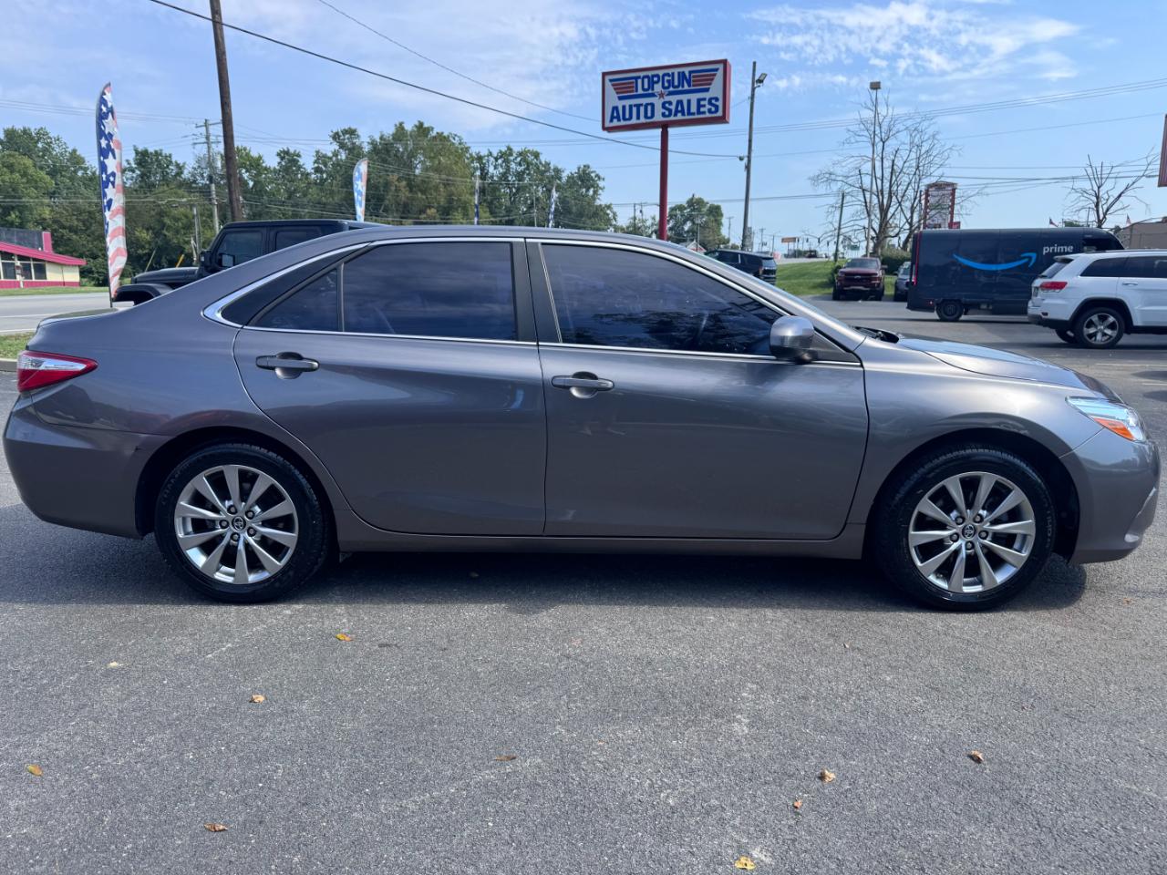 Toyota Camry 4dr Sdn I4 Auto XLE (Natl) 2015