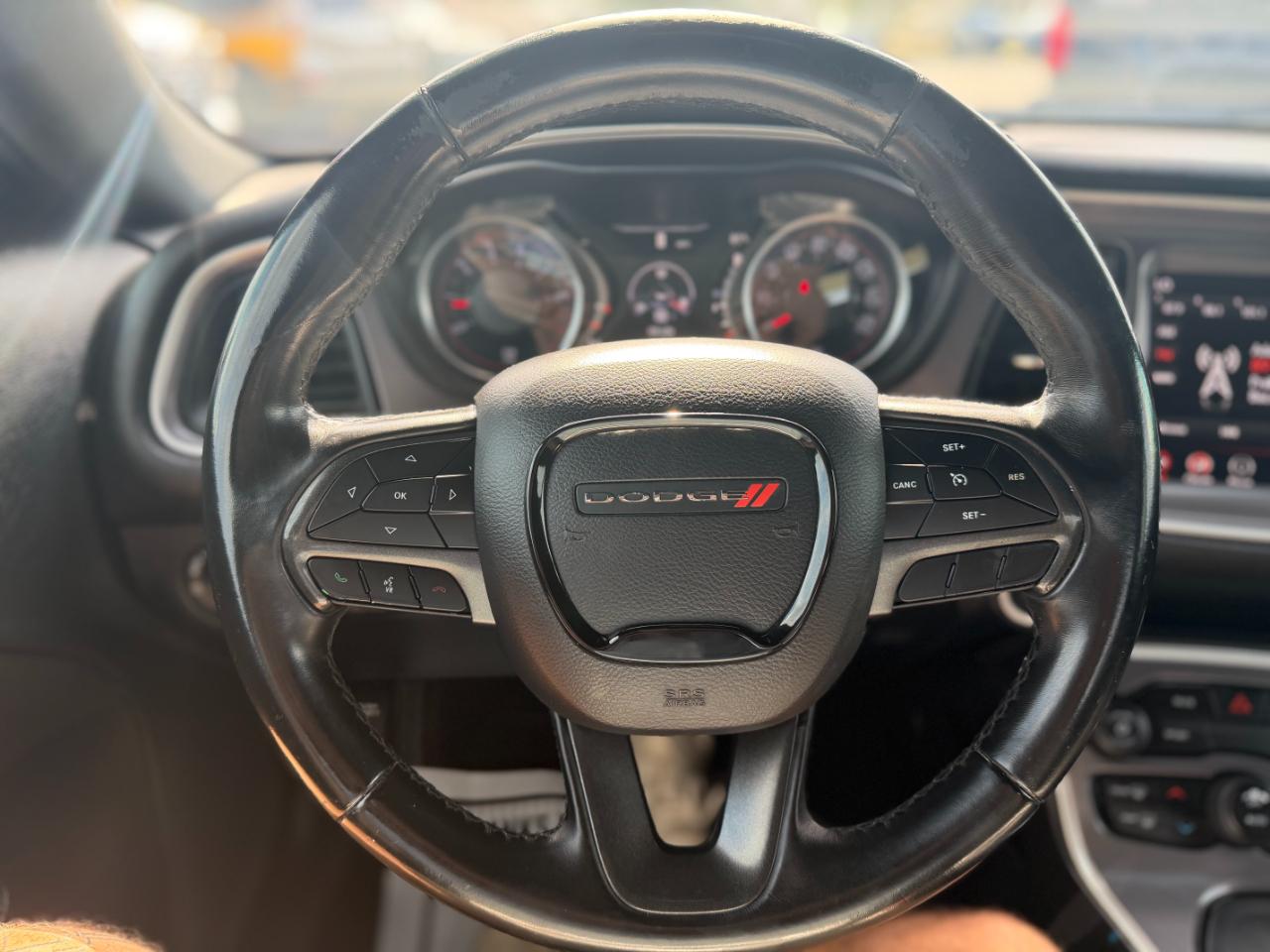 Dodge Challenger SXT RWD 2019