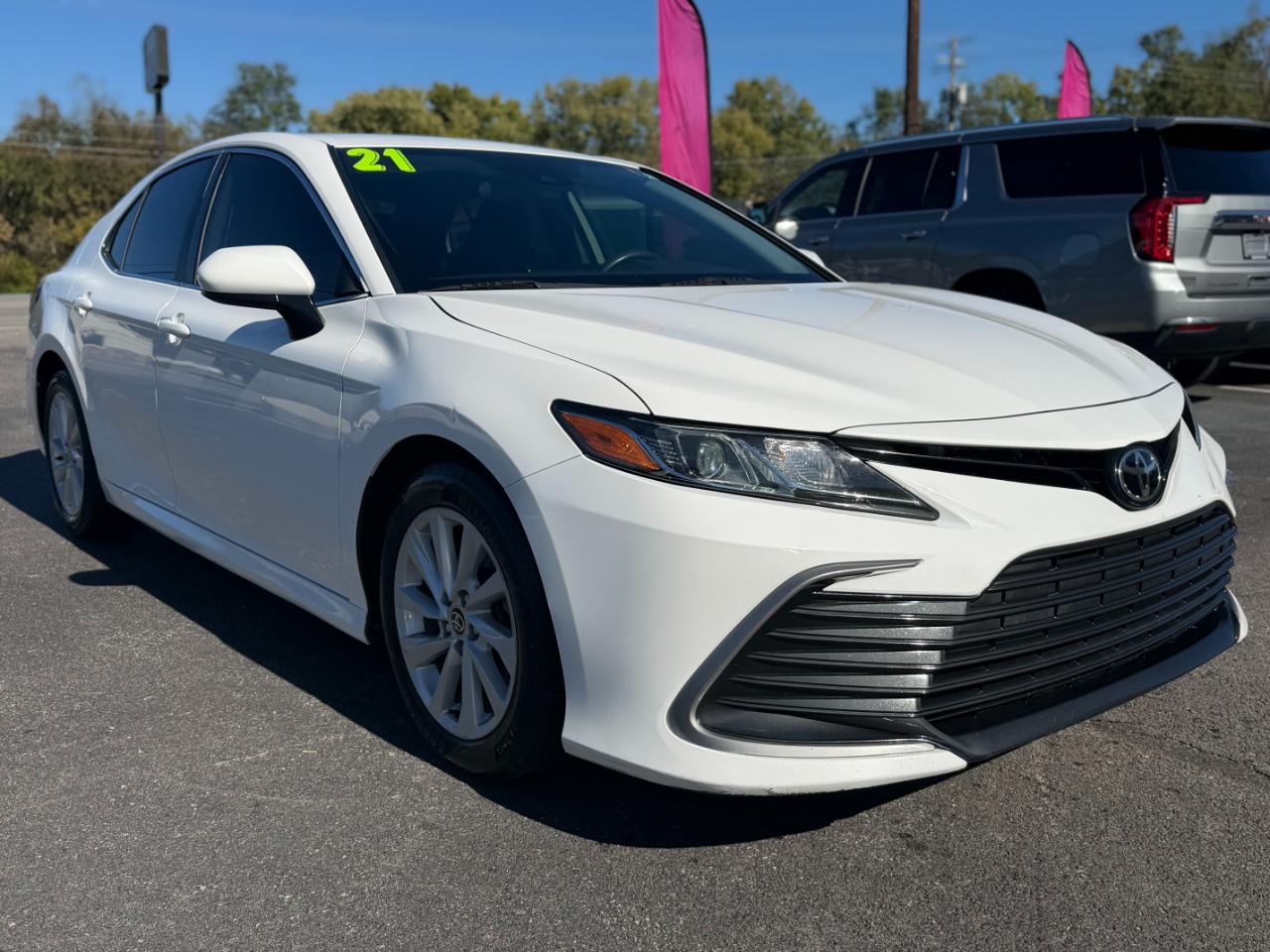 2021 Toyota Camry LE Auto (Natl)