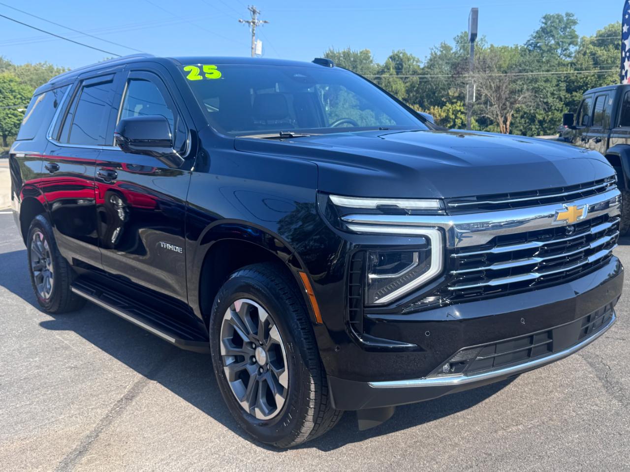 Chevrolet Tahoe 4WD 4dr LT 2025