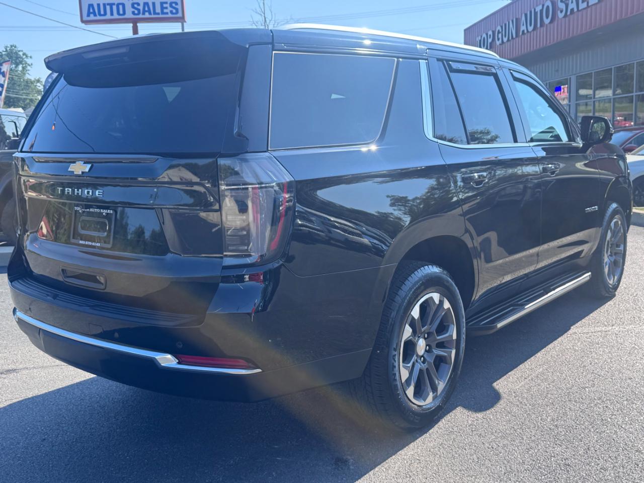 Chevrolet Tahoe 4WD 4dr LT 2025