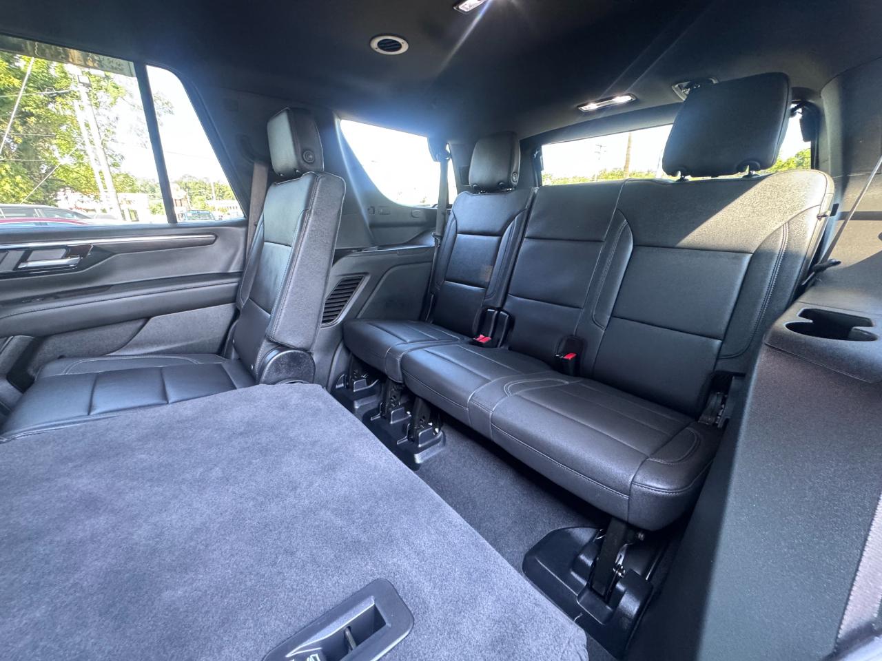 Chevrolet Tahoe 4WD 4dr LT 2025
