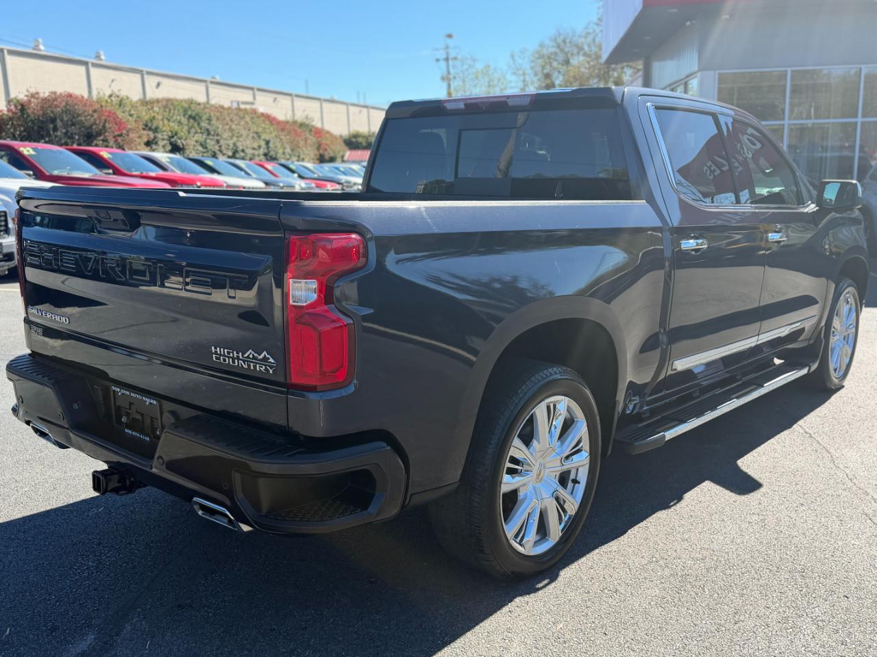 Chevrolet Silverado 1500 4WD Crew Cab 147" High Country 2022
