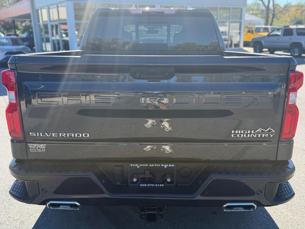 Chevrolet Silverado 1500 4WD Crew Cab 147" High Country 2022