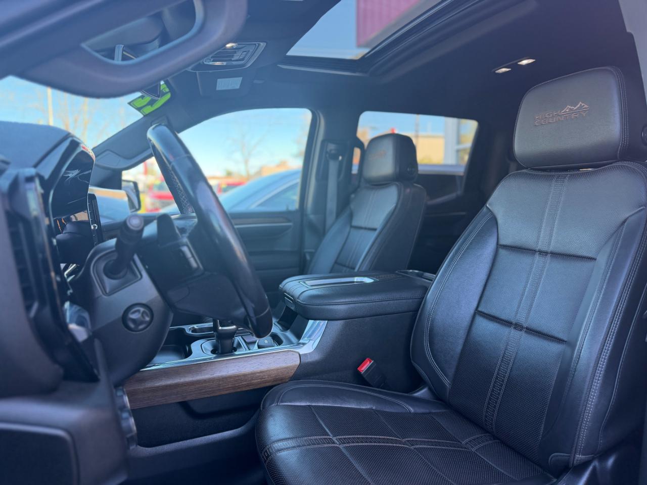 Chevrolet Silverado 1500 4WD Crew Cab 147" High Country 2022