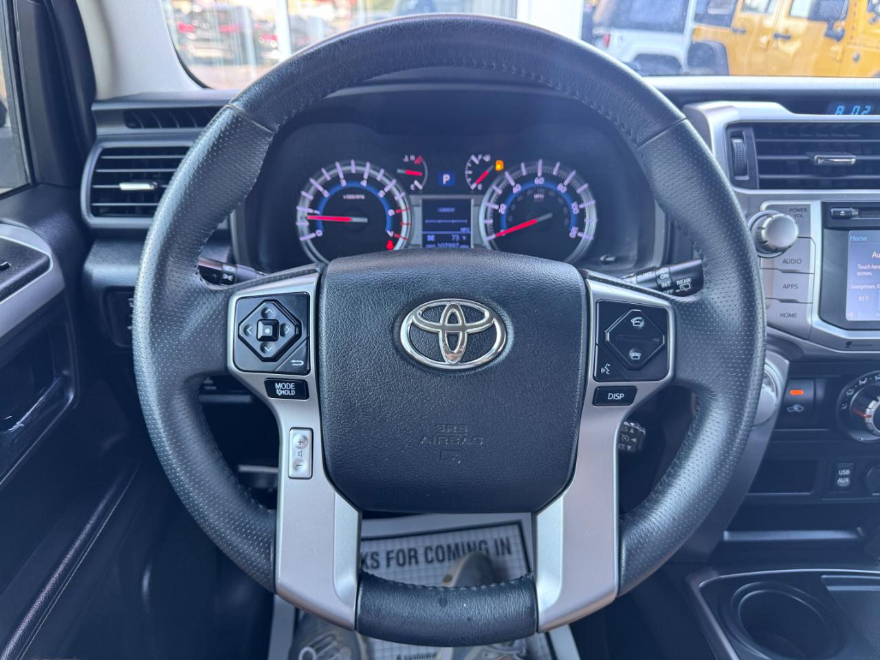 Toyota 4Runner SR5 2WD (Natl) 2019