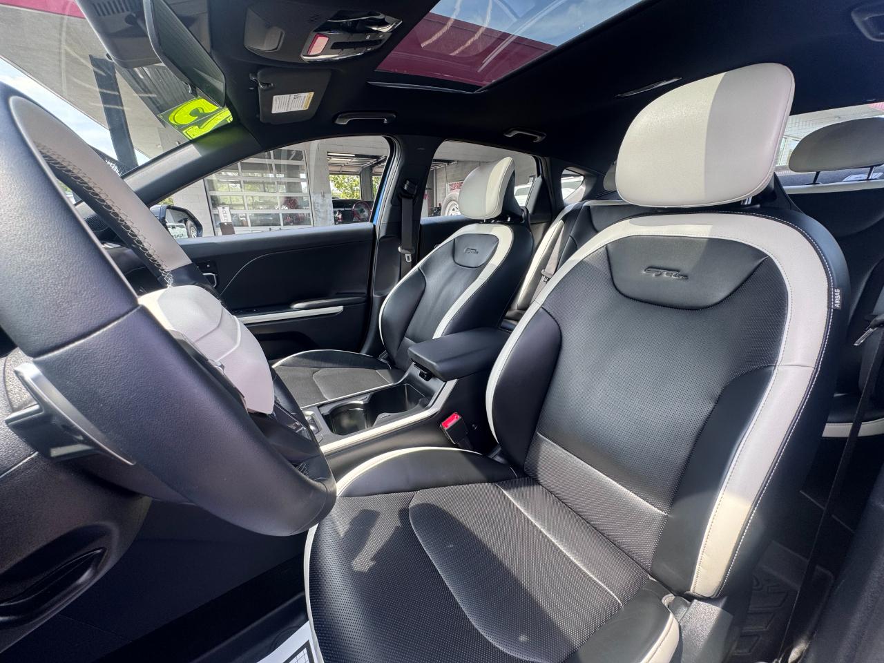 Kia K4 GT-Line FWD 2025