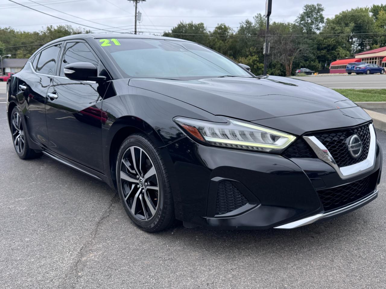 Nissan Maxima SV 3.5L 2021