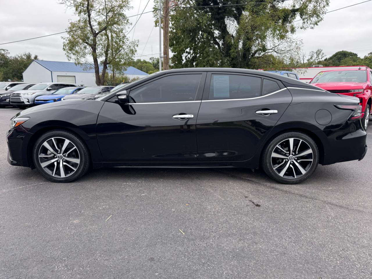 Nissan Maxima SV 3.5L 2021