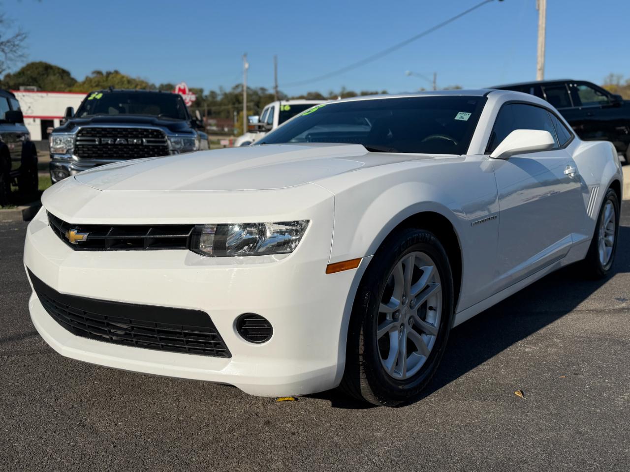 Chevrolet Camaro 2dr Cpe LS w/1LS 2015