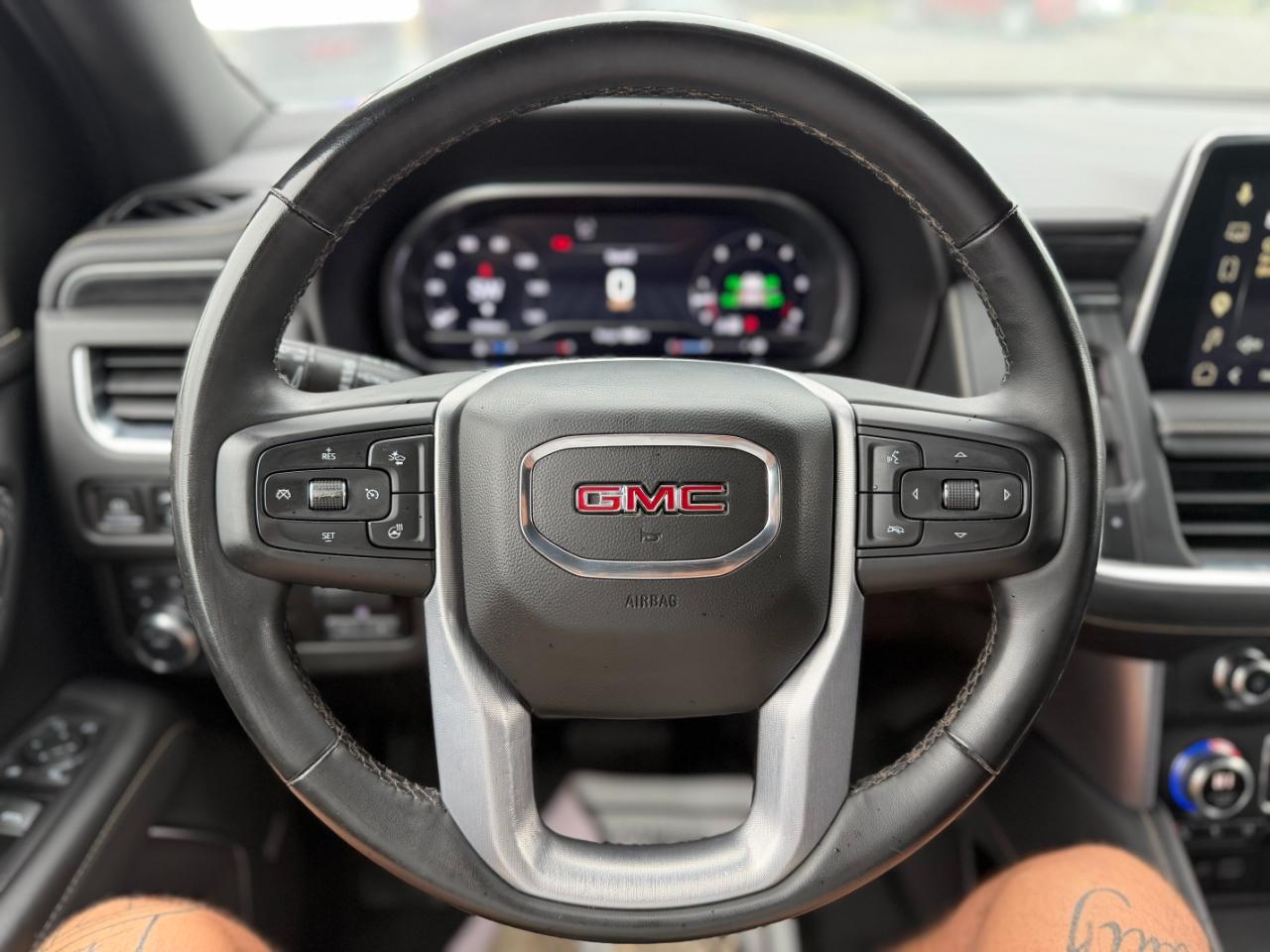 GMC Yukon XL 4WD 4dr SLT 2023