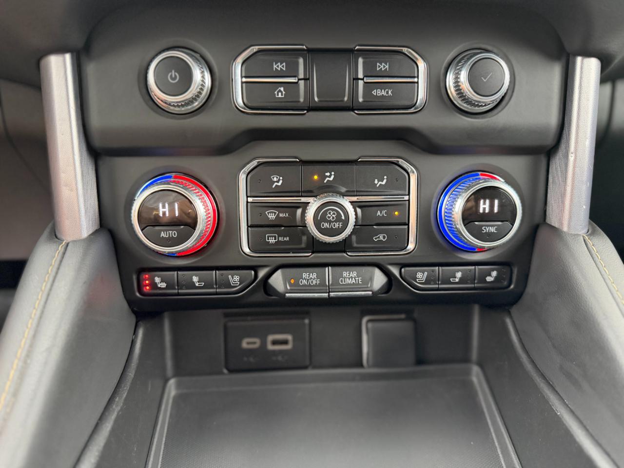 GMC Yukon XL 4WD 4dr SLT 2023