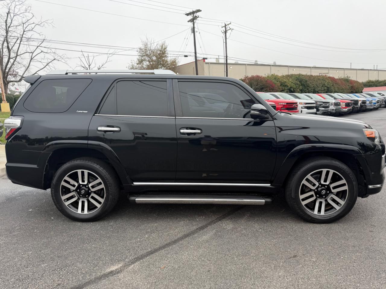 Toyota 4Runner 4WD 4dr V6 Limited (Natl) 2016