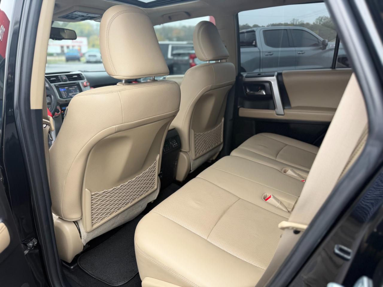 Toyota 4Runner 4WD 4dr V6 Limited (Natl) 2016