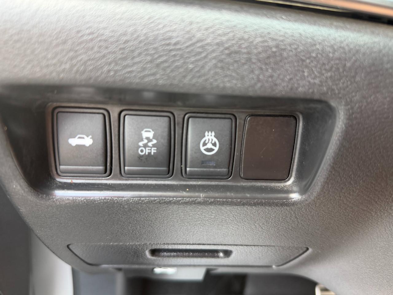Nissan Maxima 4dr Sdn 3.5 SR 2016