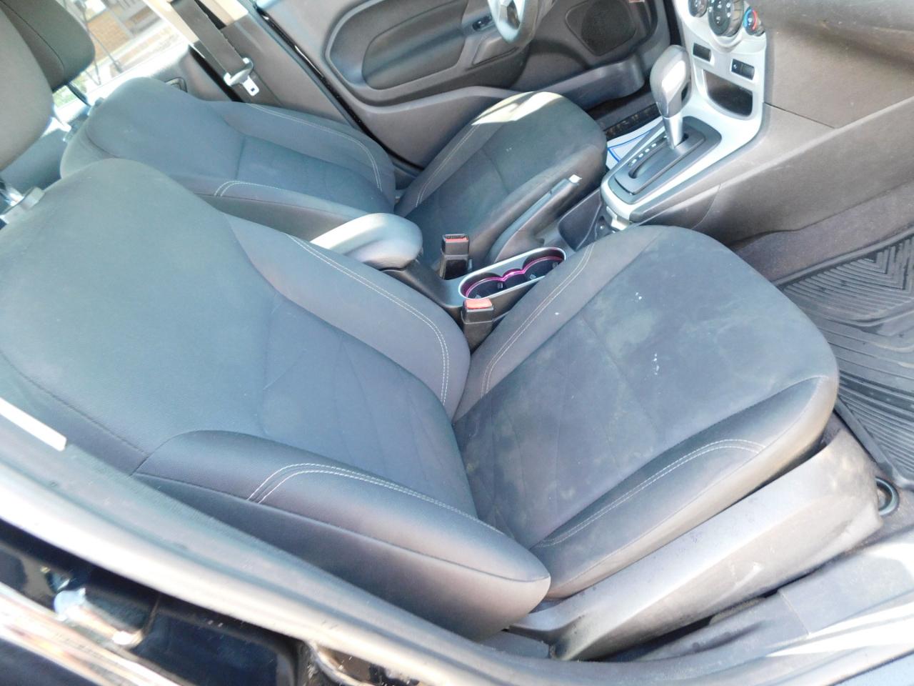 Ford Fiesta SE Sedan 2018