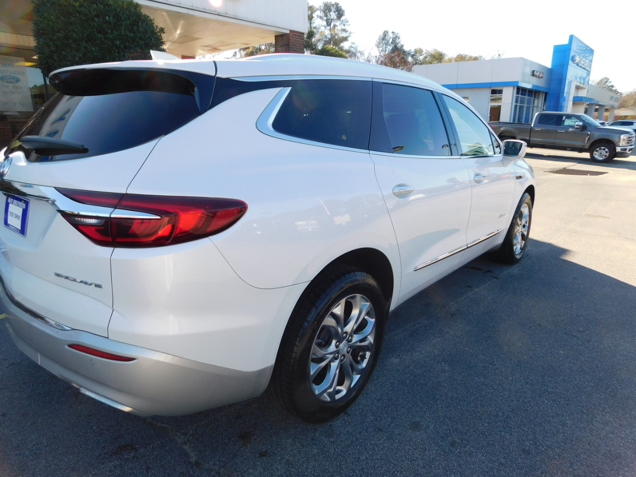 Buick Enclave FWD 4dr Avenir 2018