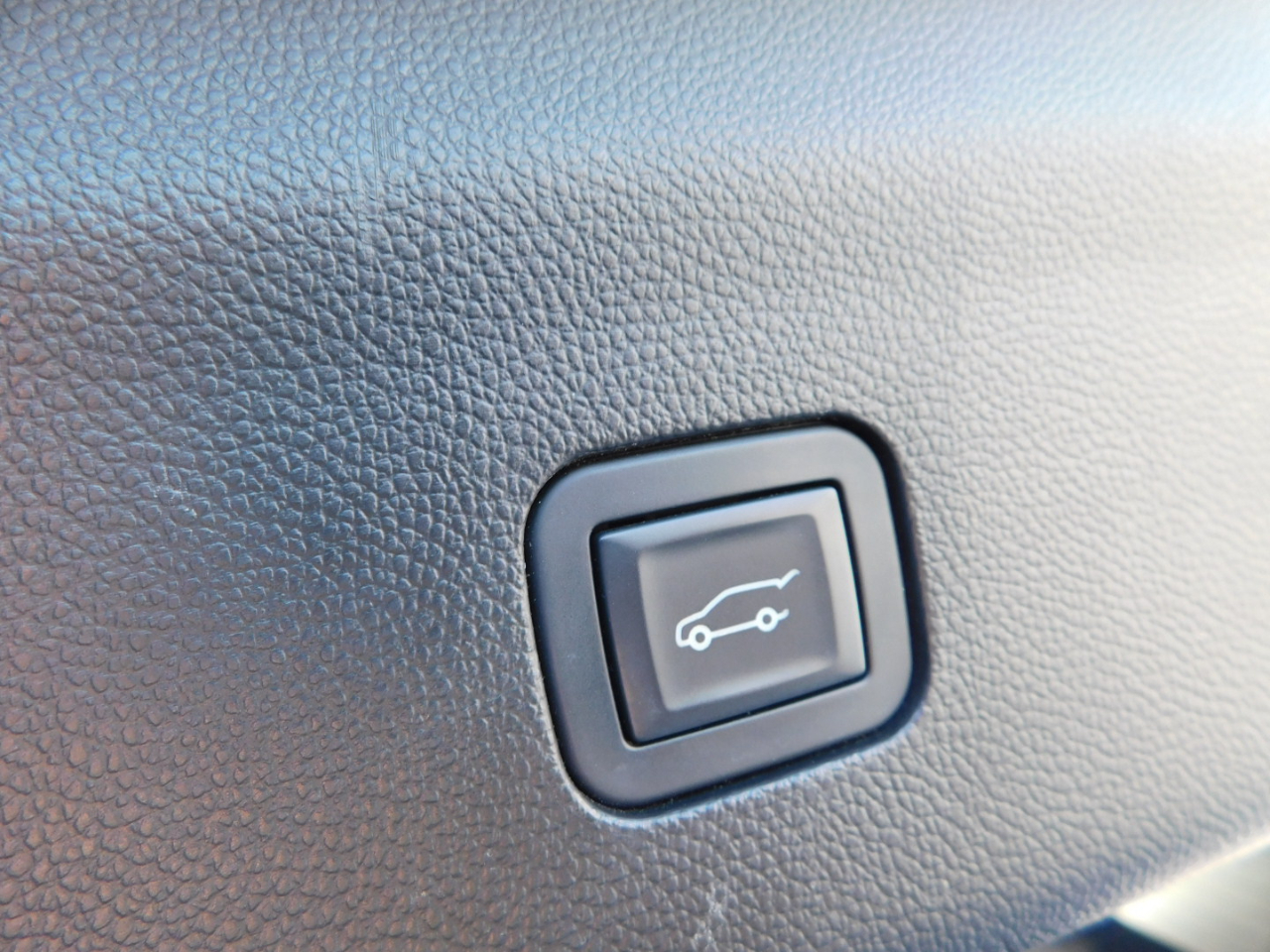 Buick Enclave FWD 4dr Avenir 2018