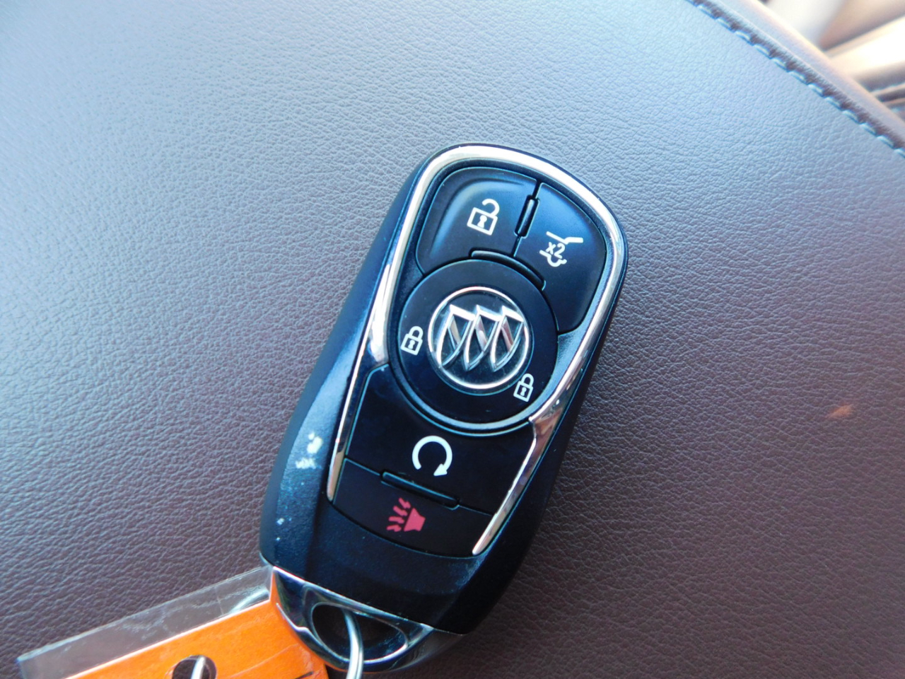 Buick Enclave FWD 4dr Avenir 2018