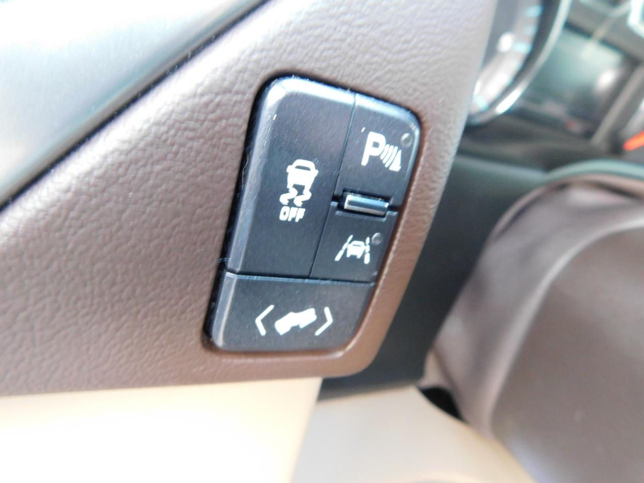 Chevrolet Tahoe 2WD 4dr LT 2018