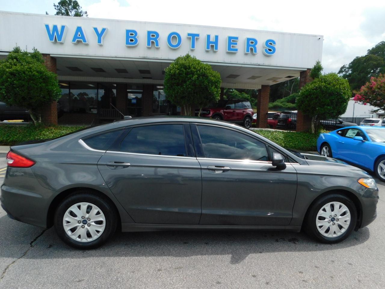 2019 Ford Fusion S FWD