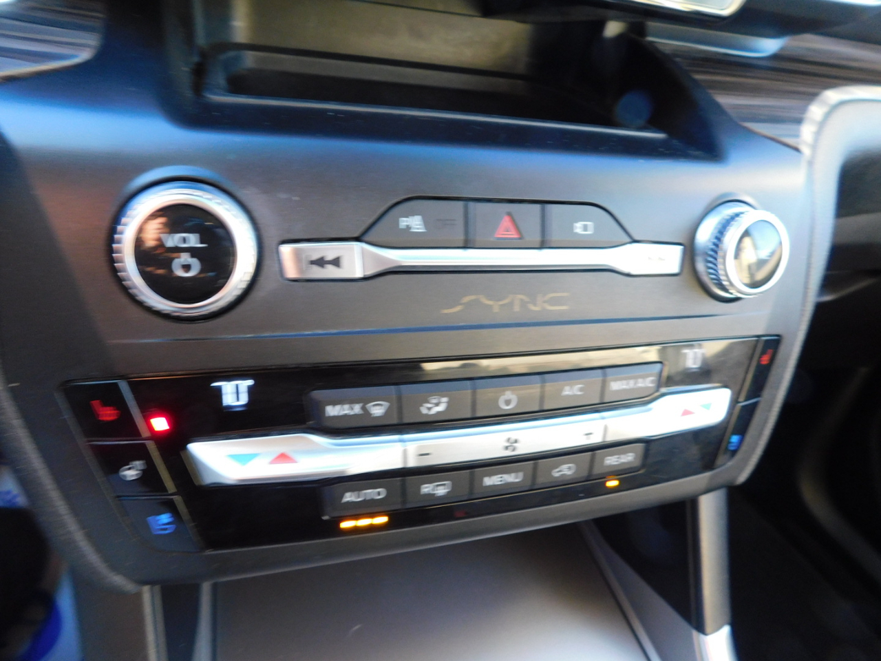 Ford Explorer Limited FWD 2020