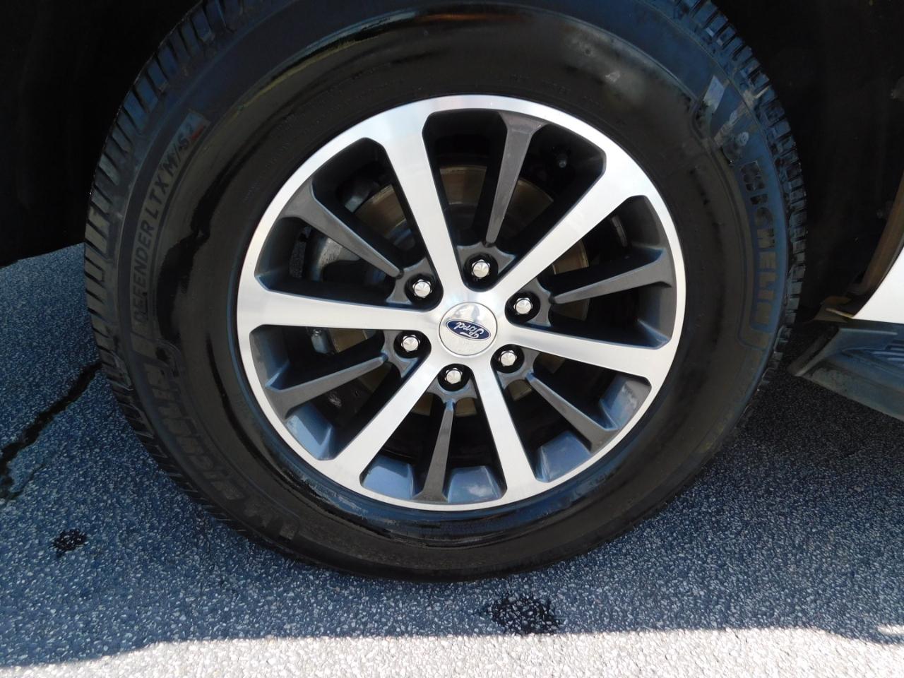 Ford Expedition XLT 4x2 2019