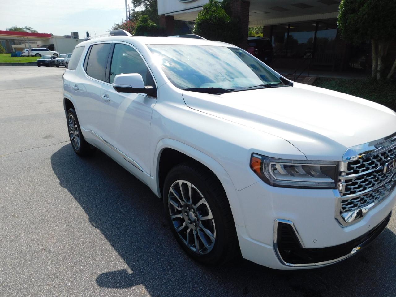 GMC Acadia FWD 4dr Denali 2020
