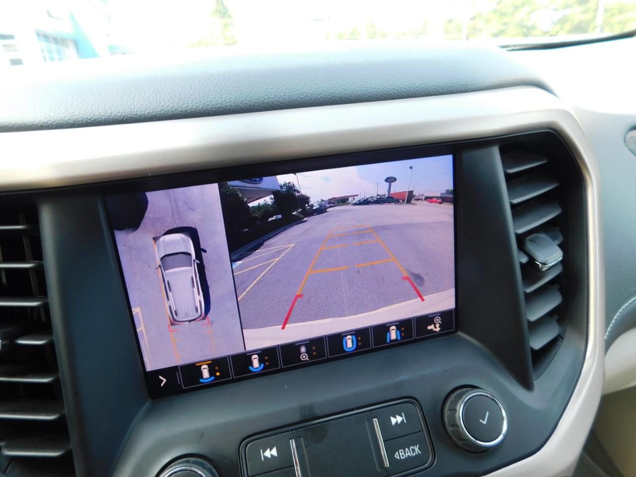 GMC Acadia FWD 4dr Denali 2020