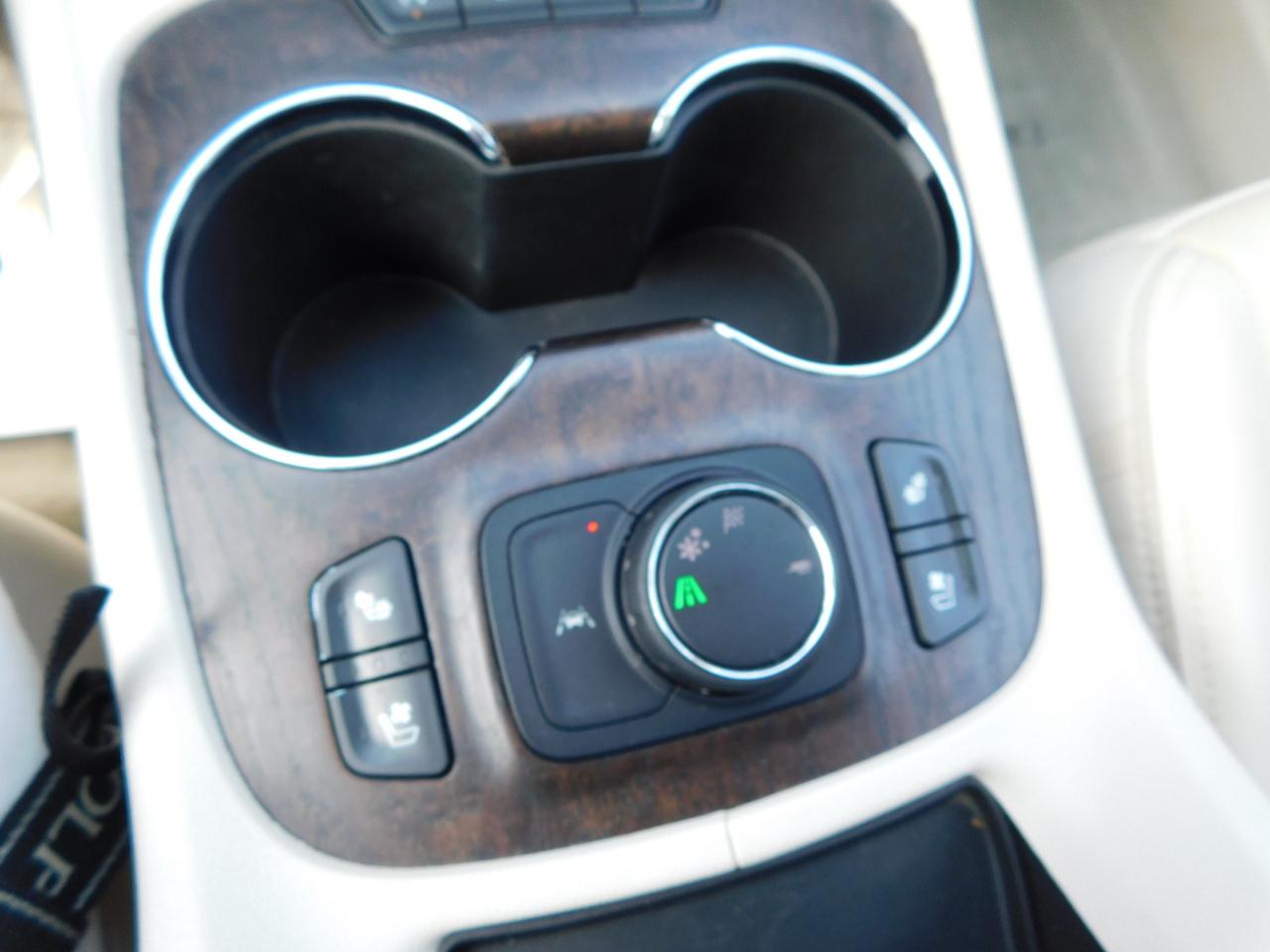 GMC Acadia FWD 4dr Denali 2020