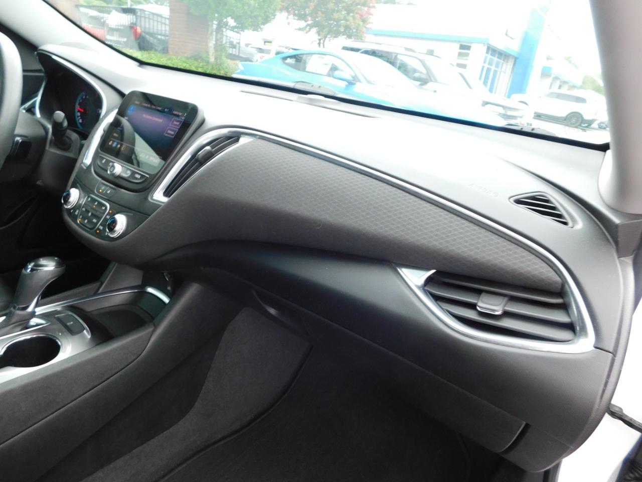Chevrolet Malibu 4dr Sdn LT 2020