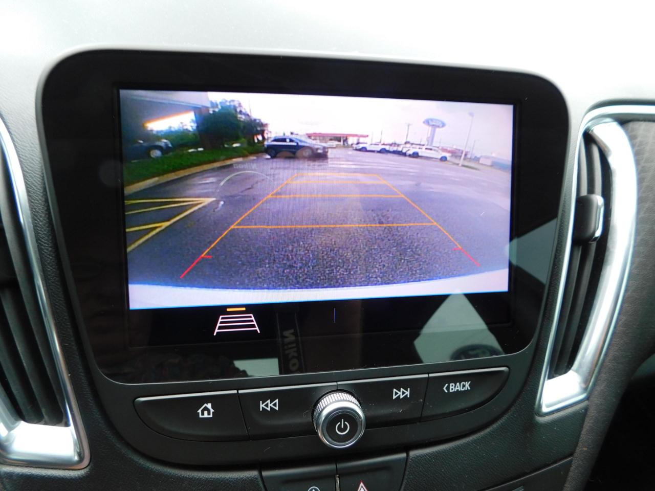 Chevrolet Malibu 4dr Sdn LT 2020